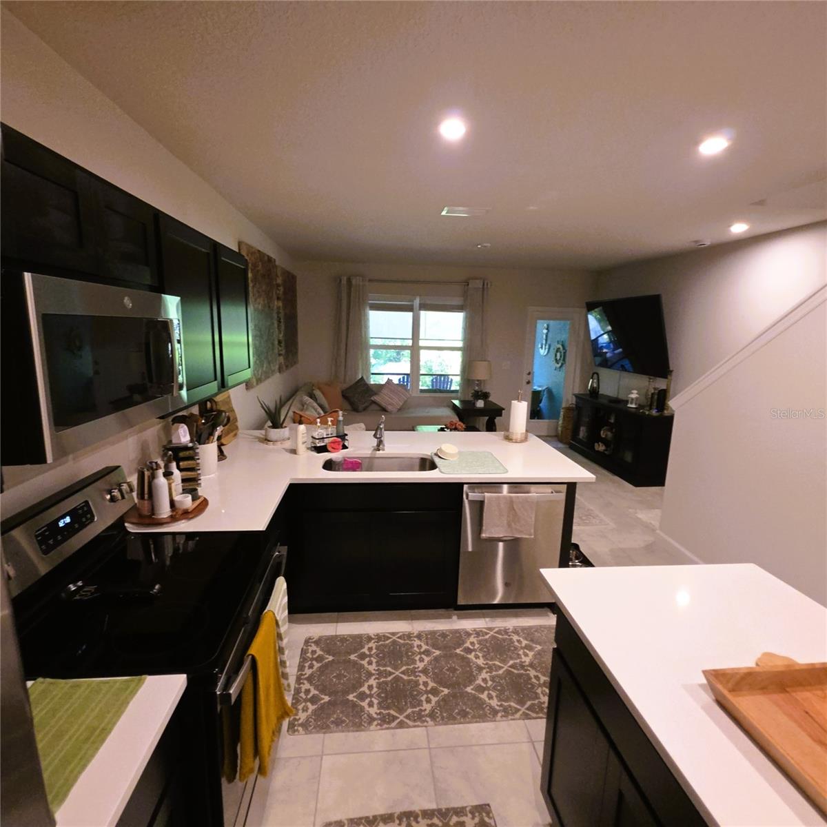 ANCLOTE SQUARE - Residential