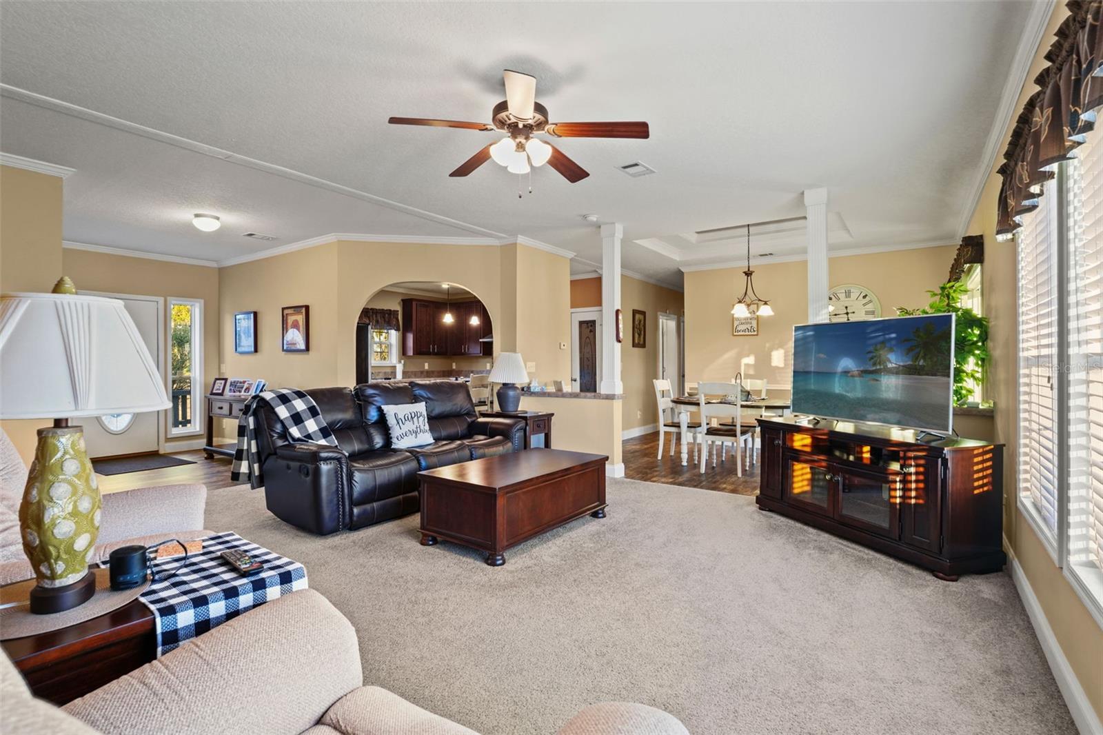 TWIN T OAKS - Residential