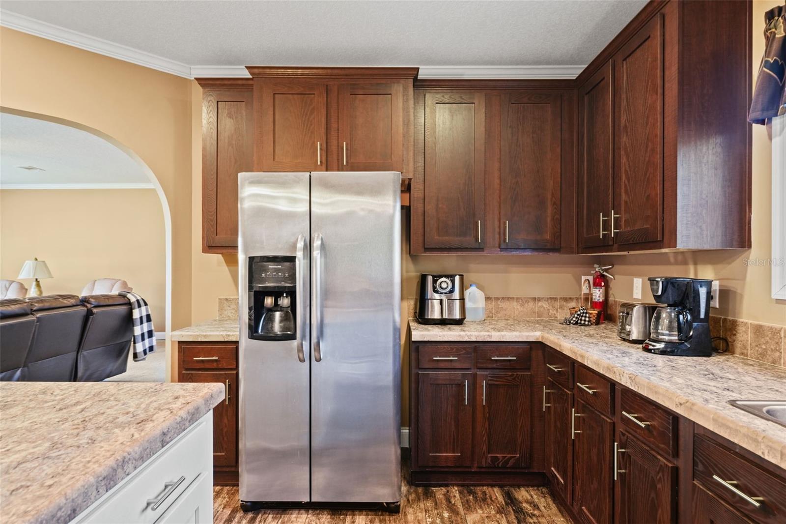 TWIN T OAKS - Residential