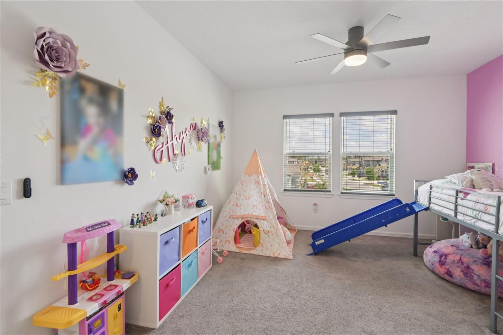 HAMMOCK CREST - Residential