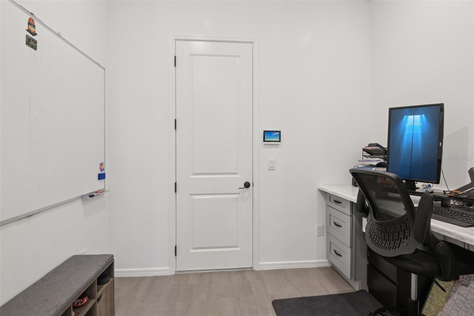 HAMMOCK CREST - Residential