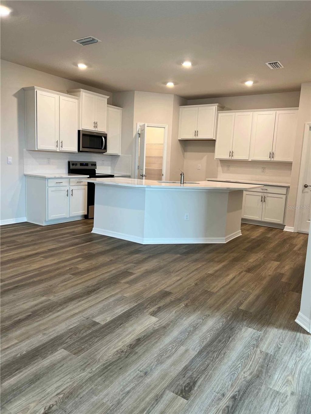 Photo of 646 157th Court E, Bradenton, FL 34212 (MLS # A4652751)