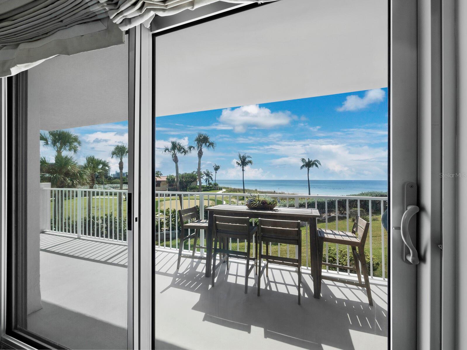 ISLANDER CLUB OF LONGBOAT - Residential