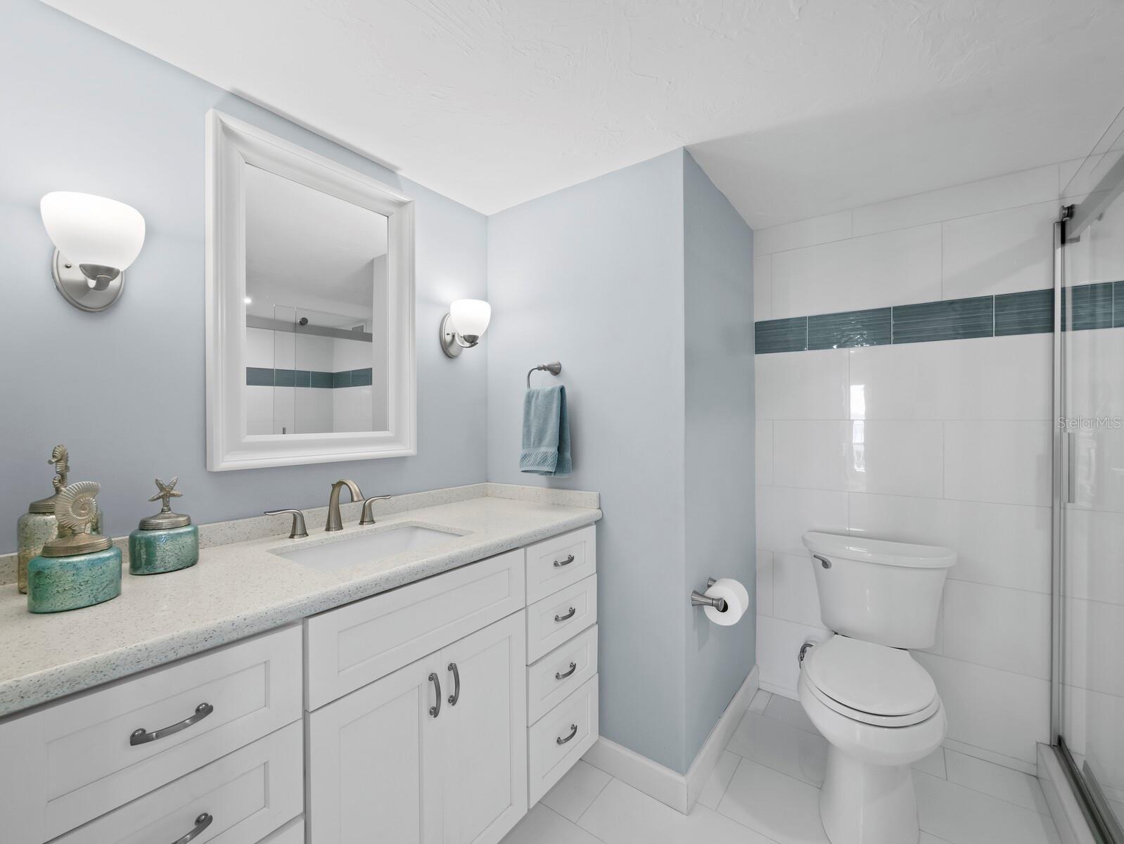 ISLANDER CLUB OF LONGBOAT - Residential