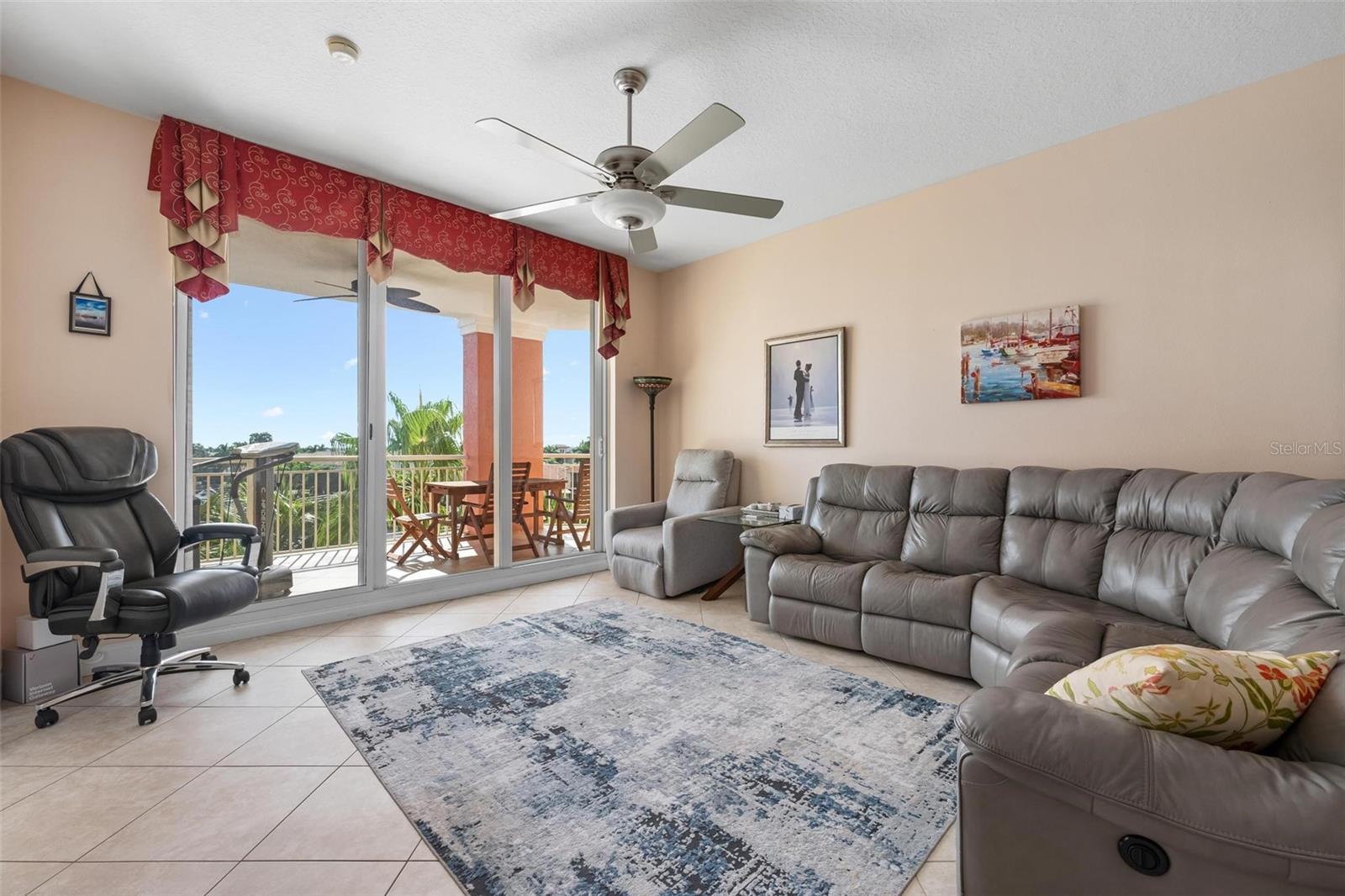 610 RIVIERA DUNES WAY 307