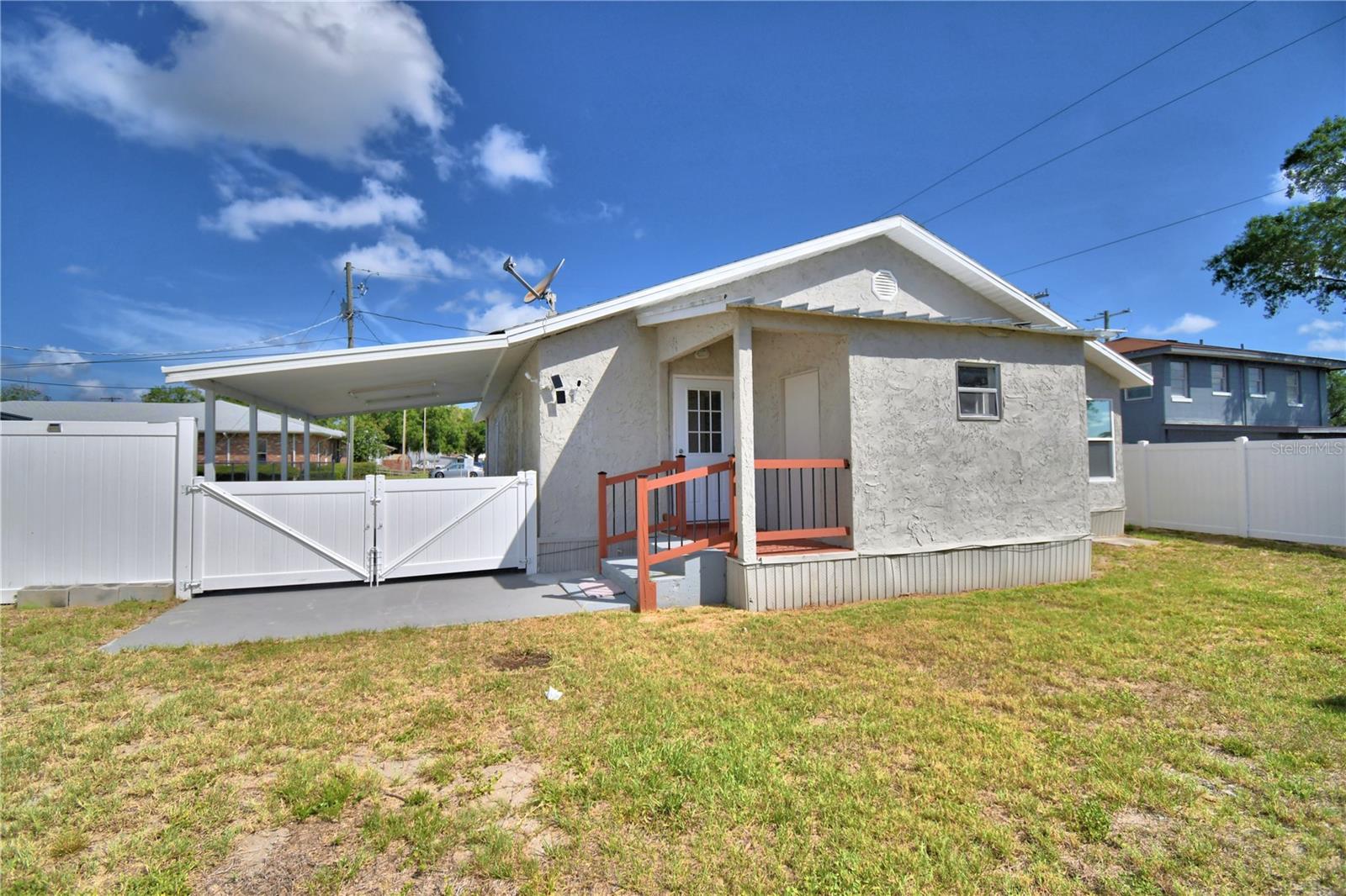 WEEKS D P RESUB - Residential