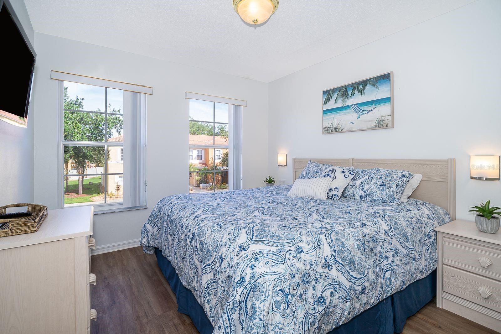 LAKE BERKLEY RESORT VILLAS PH 2 - Residential