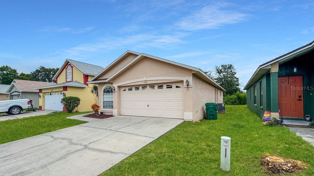 1352 DANIEL COVE DRIVE