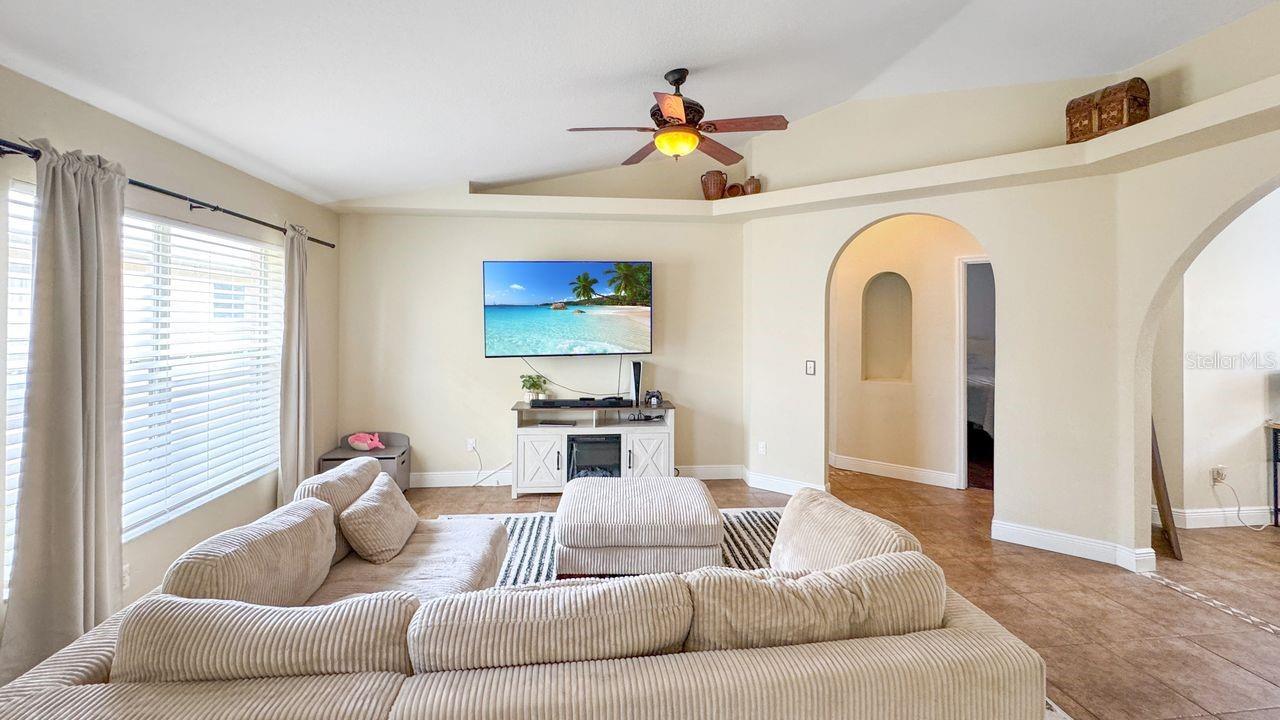 1352 DANIEL COVE DRIVE