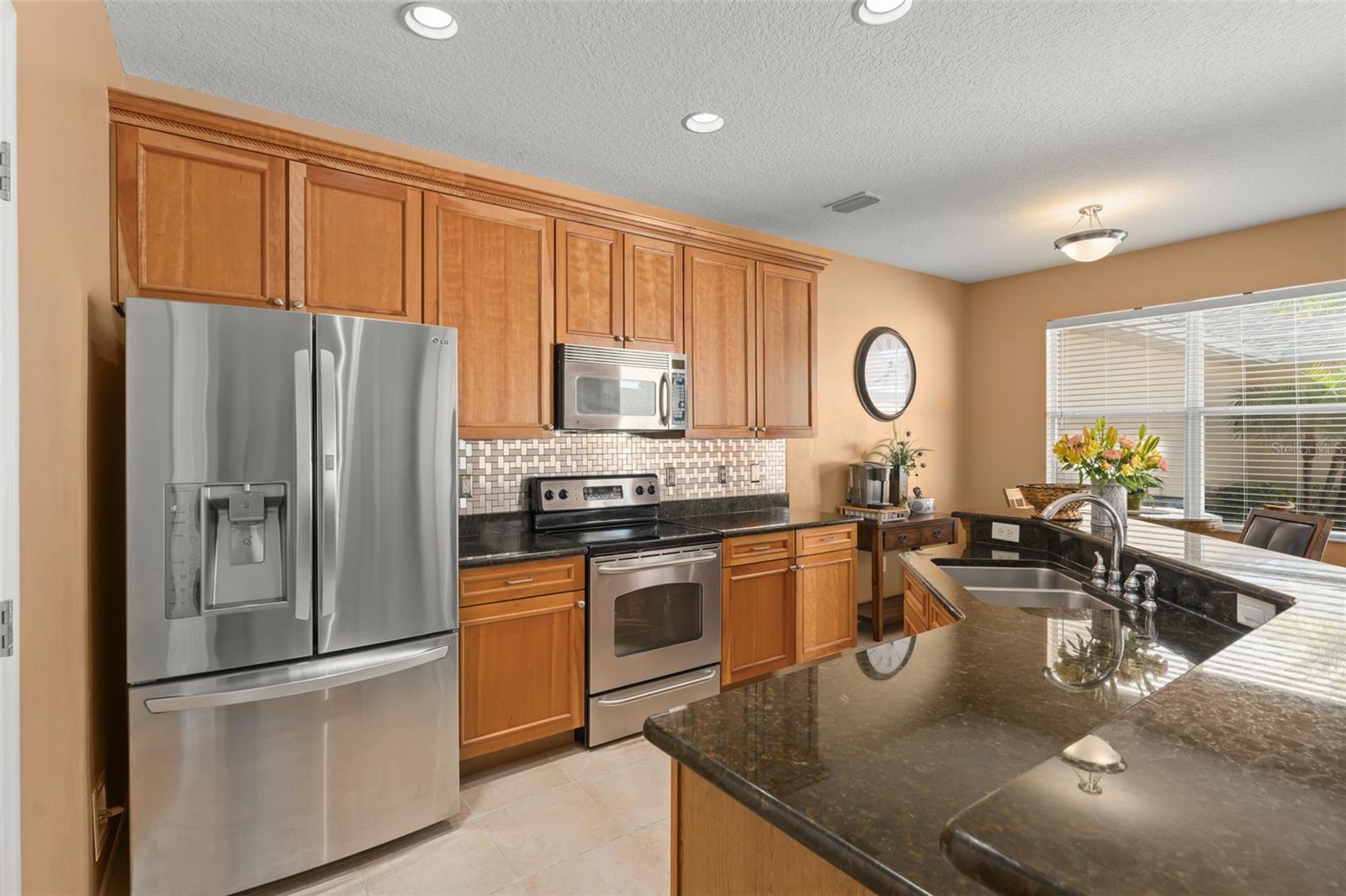 SIGNATURE LKS-PCL 01B - Residential