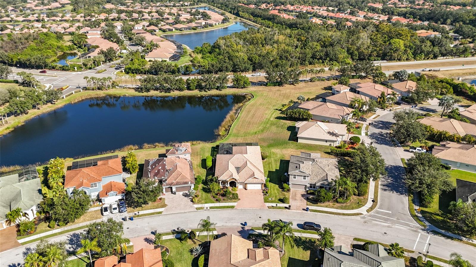STONEYBROOK AT HERITAGE HARBOUR D-1 - Residential