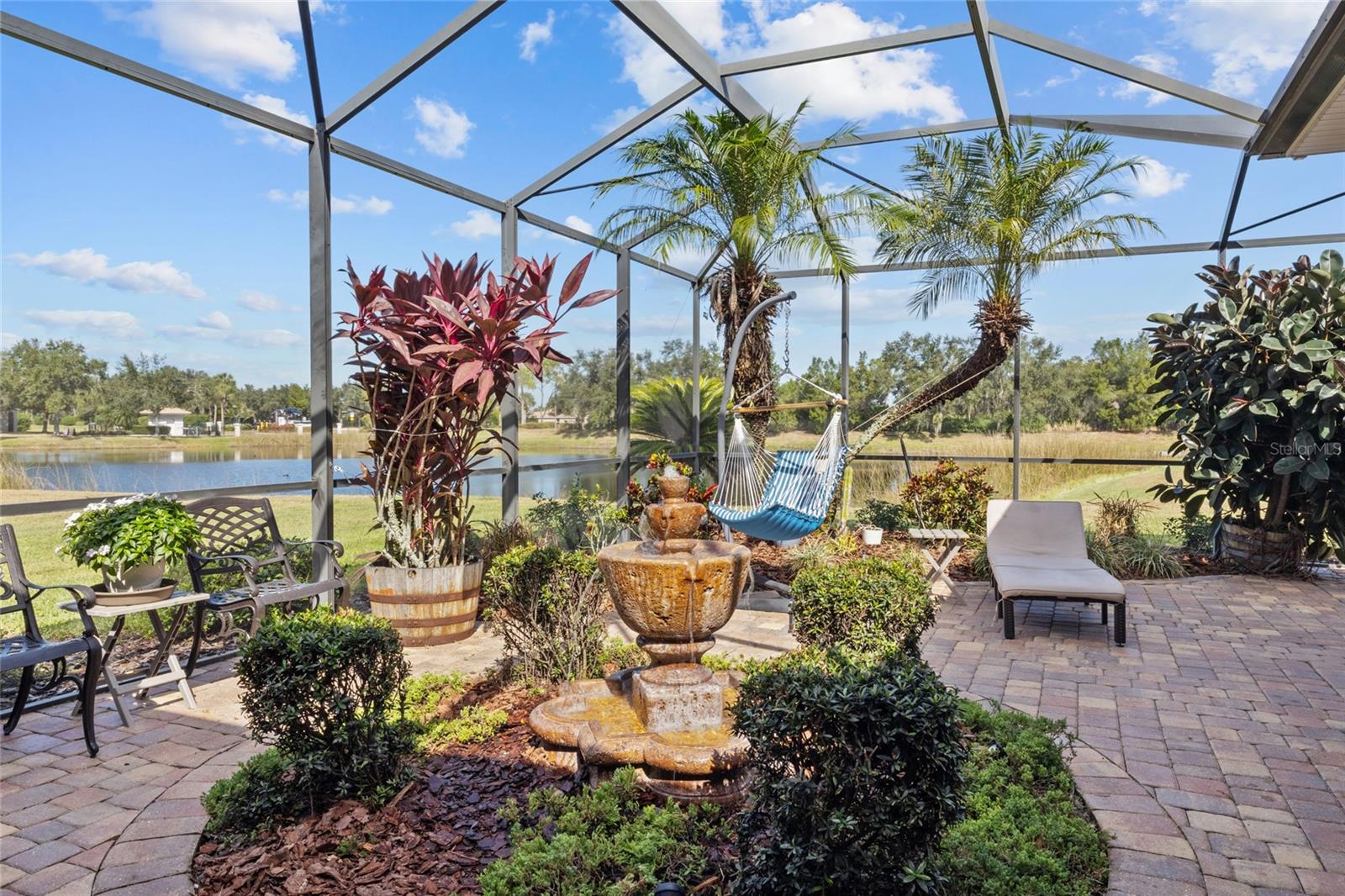 STONEYBROOK AT HERITAGE HARBOUR D-1 - Residential