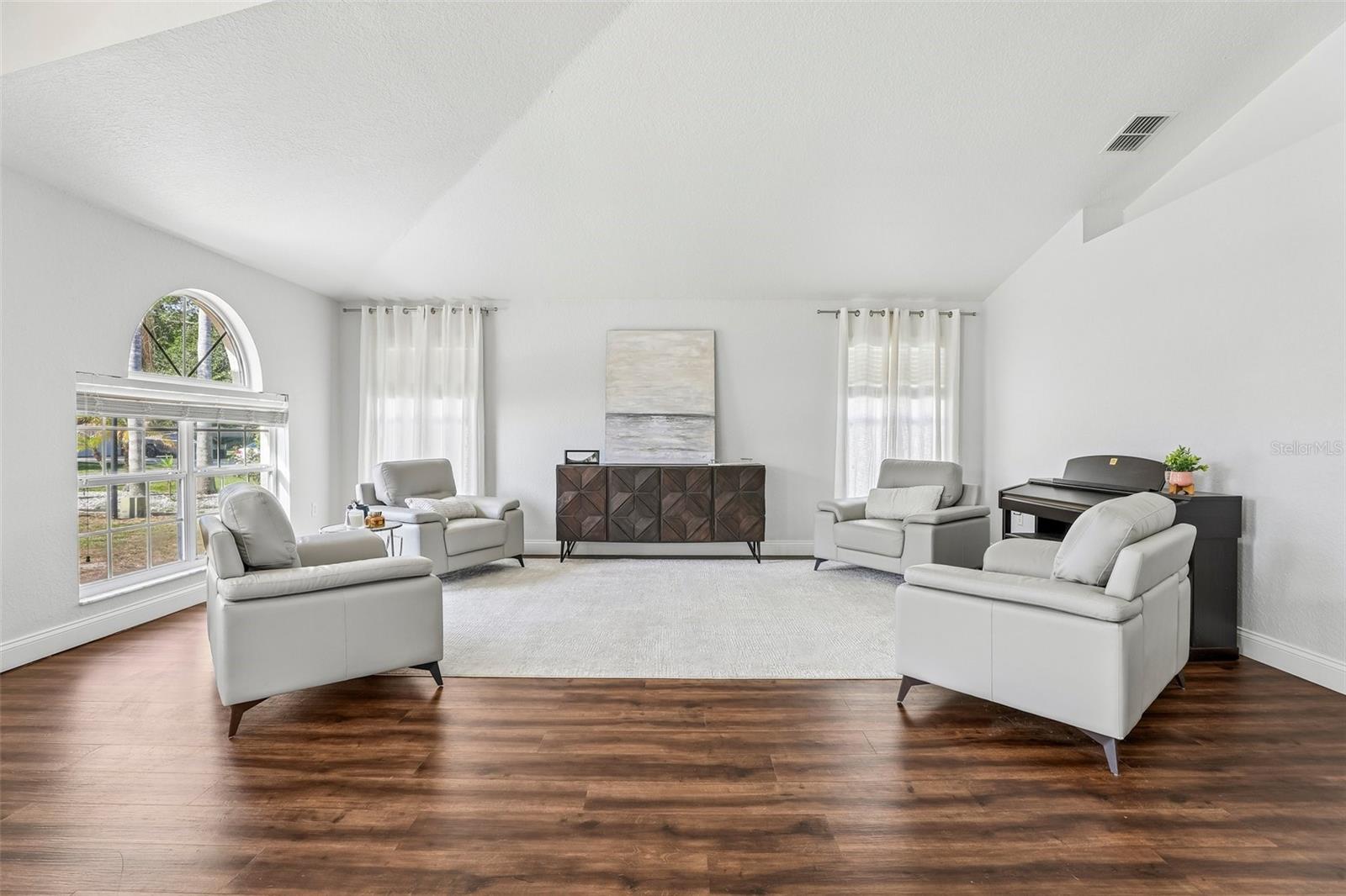 WATERFORD - Residential