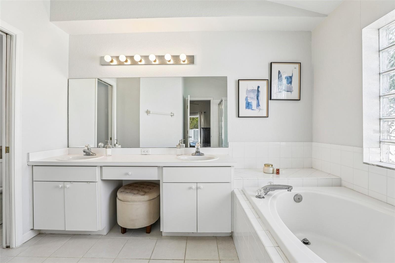 WATERFORD - Residential