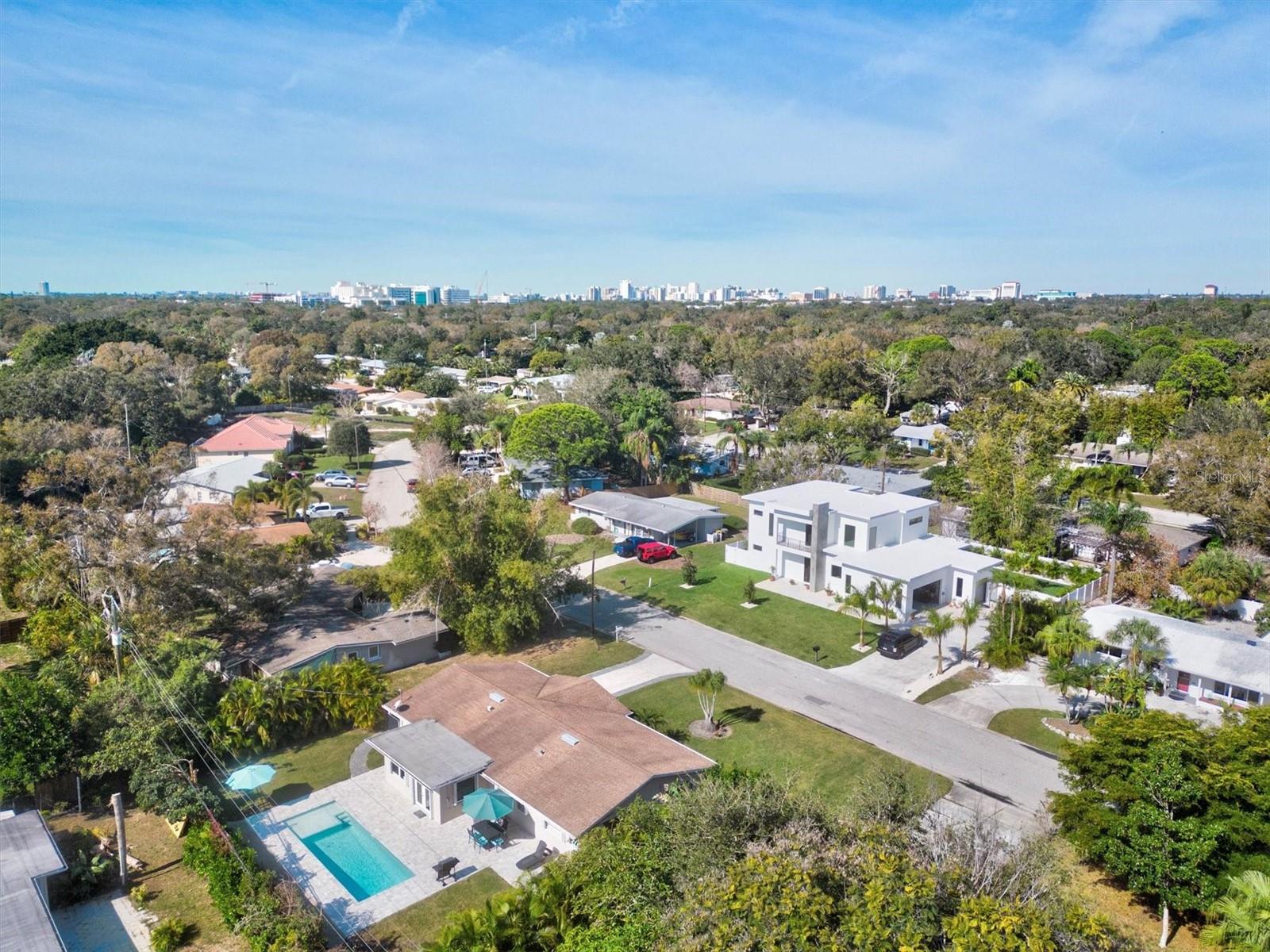 SOUTH GATE - Residential