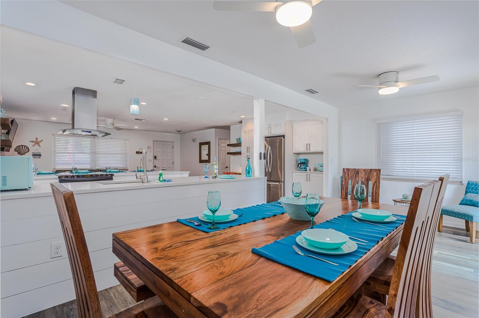 SOUTH GATE - Residential