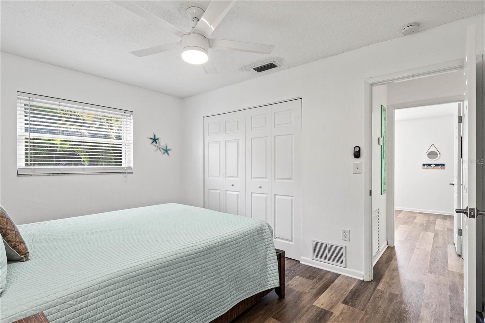 SOUTH GATE - Residential