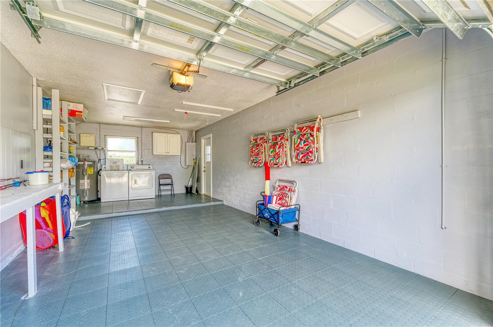 SOUTH GATE - Residential