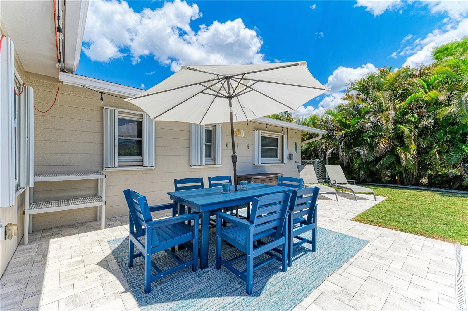 SOUTH GATE - Residential