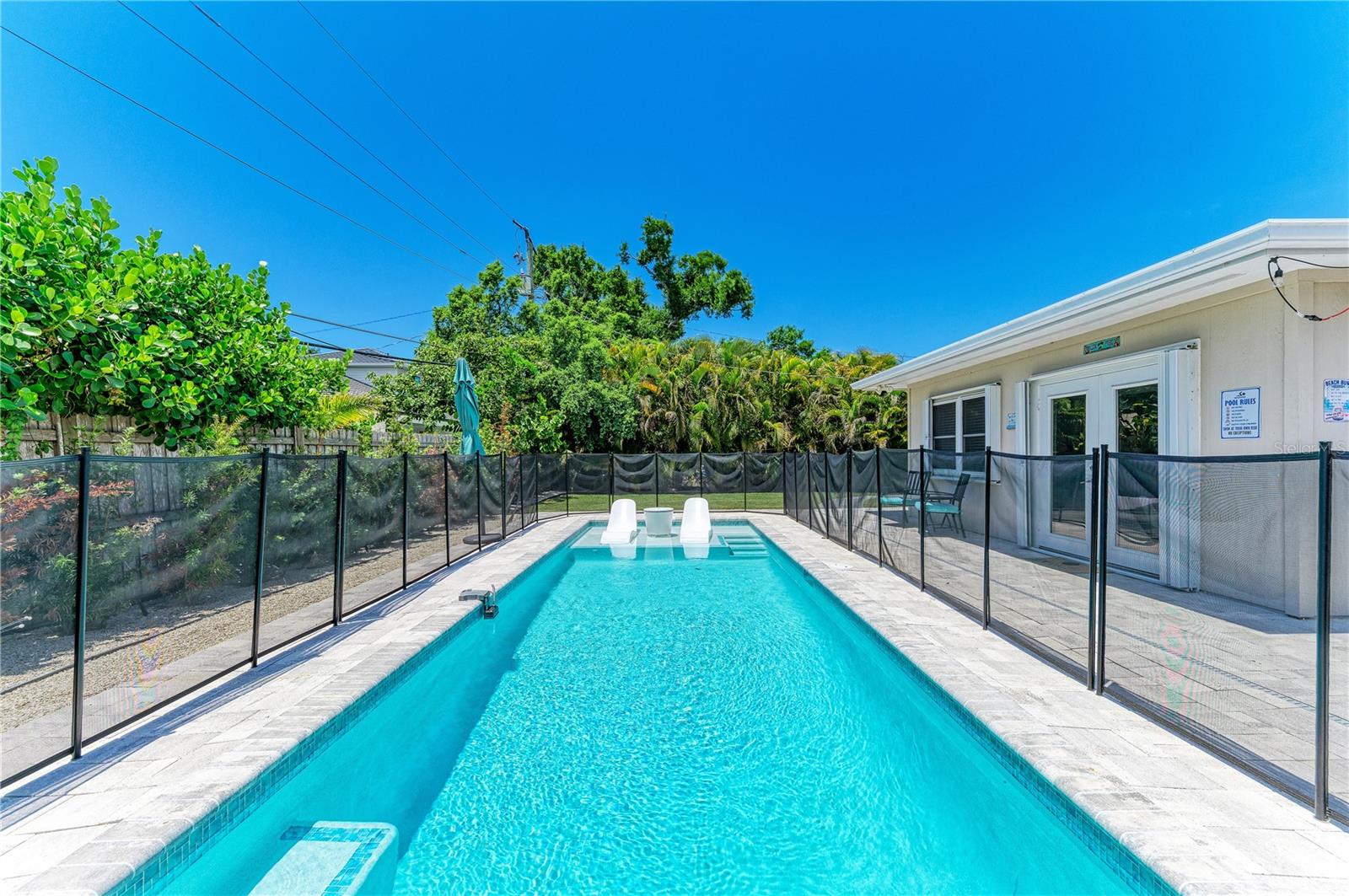 SOUTH GATE - Residential