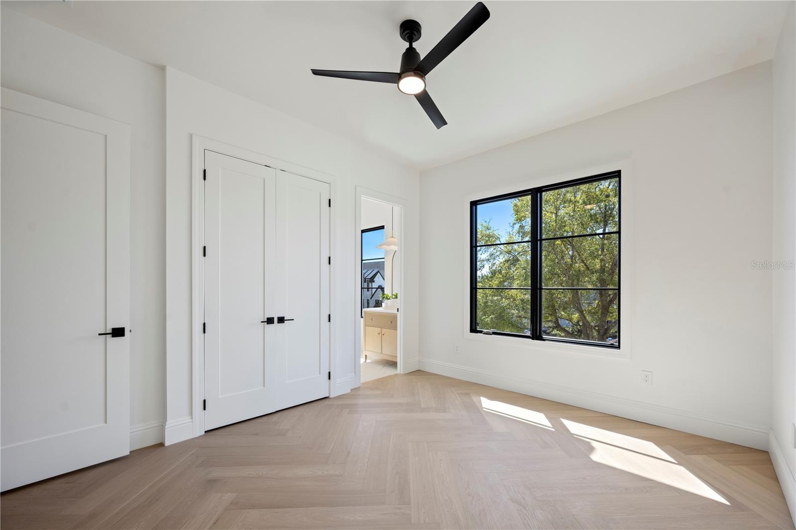 KENILWORTH SHORES SEC 01 - Residential