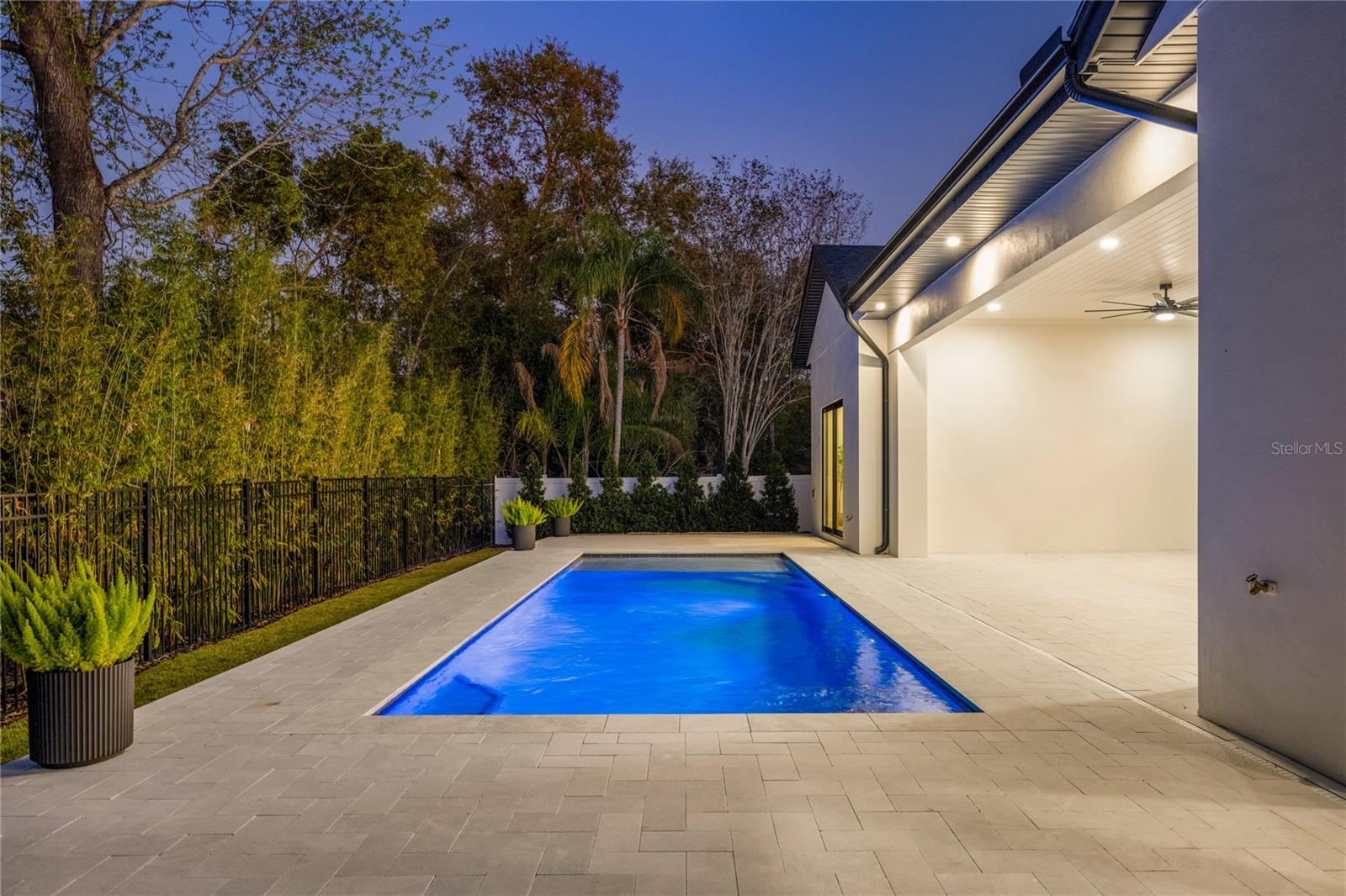 KENILWORTH SHORES SEC 01 - Residential