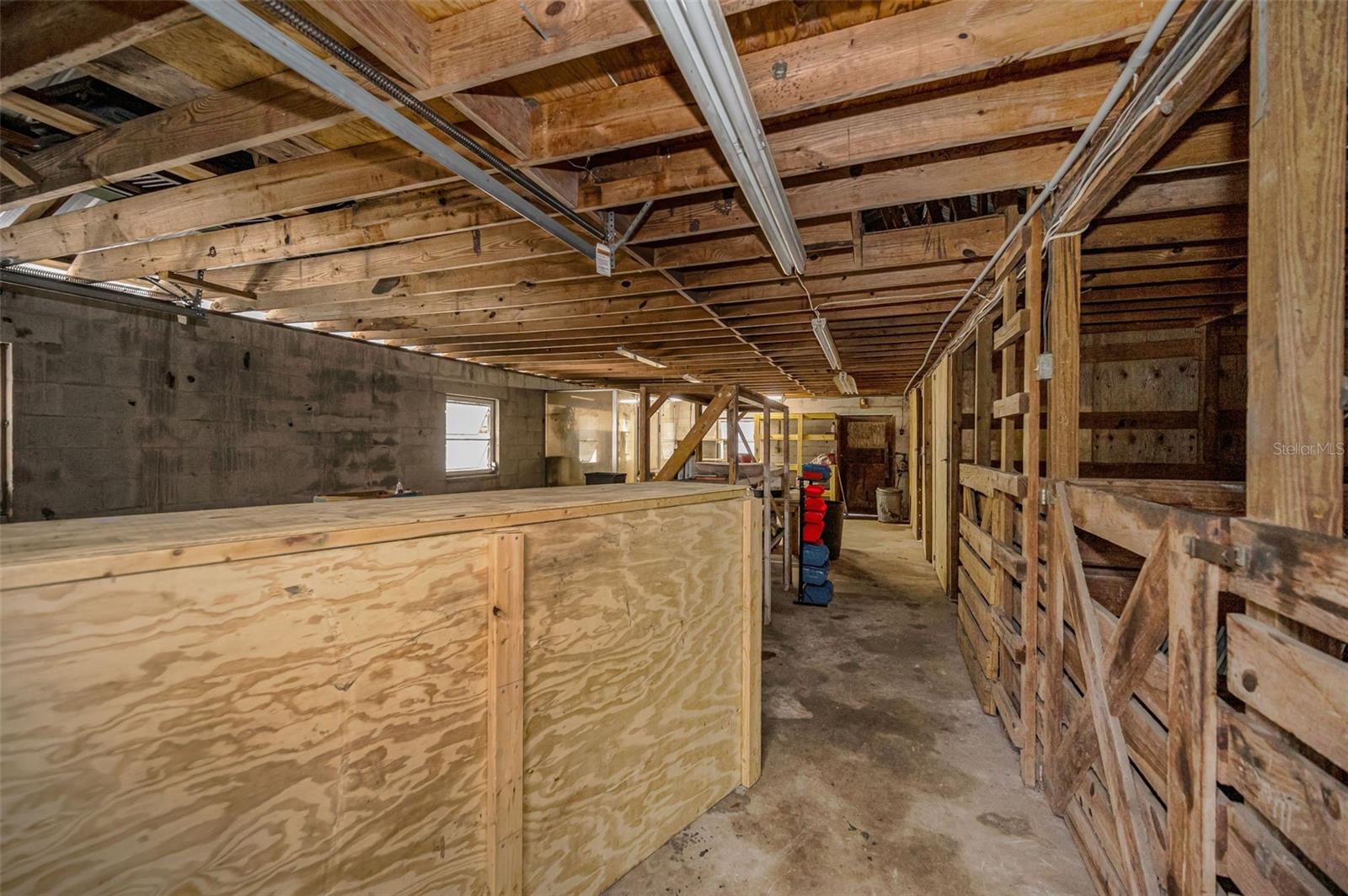 MEETS AND BOUNDS - Residential