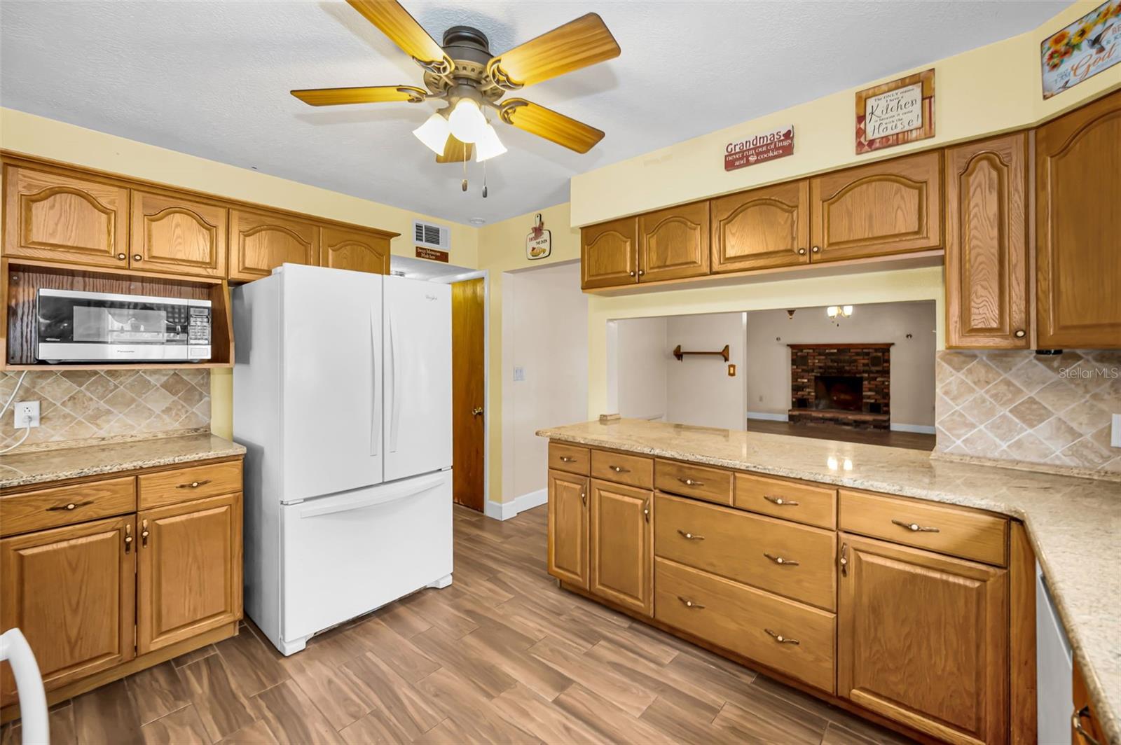 MEETS AND BOUNDS - Residential