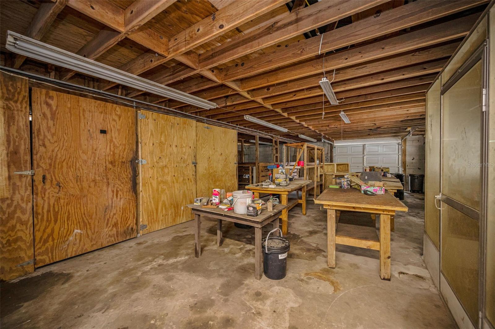 MEETS AND BOUNDS - Residential