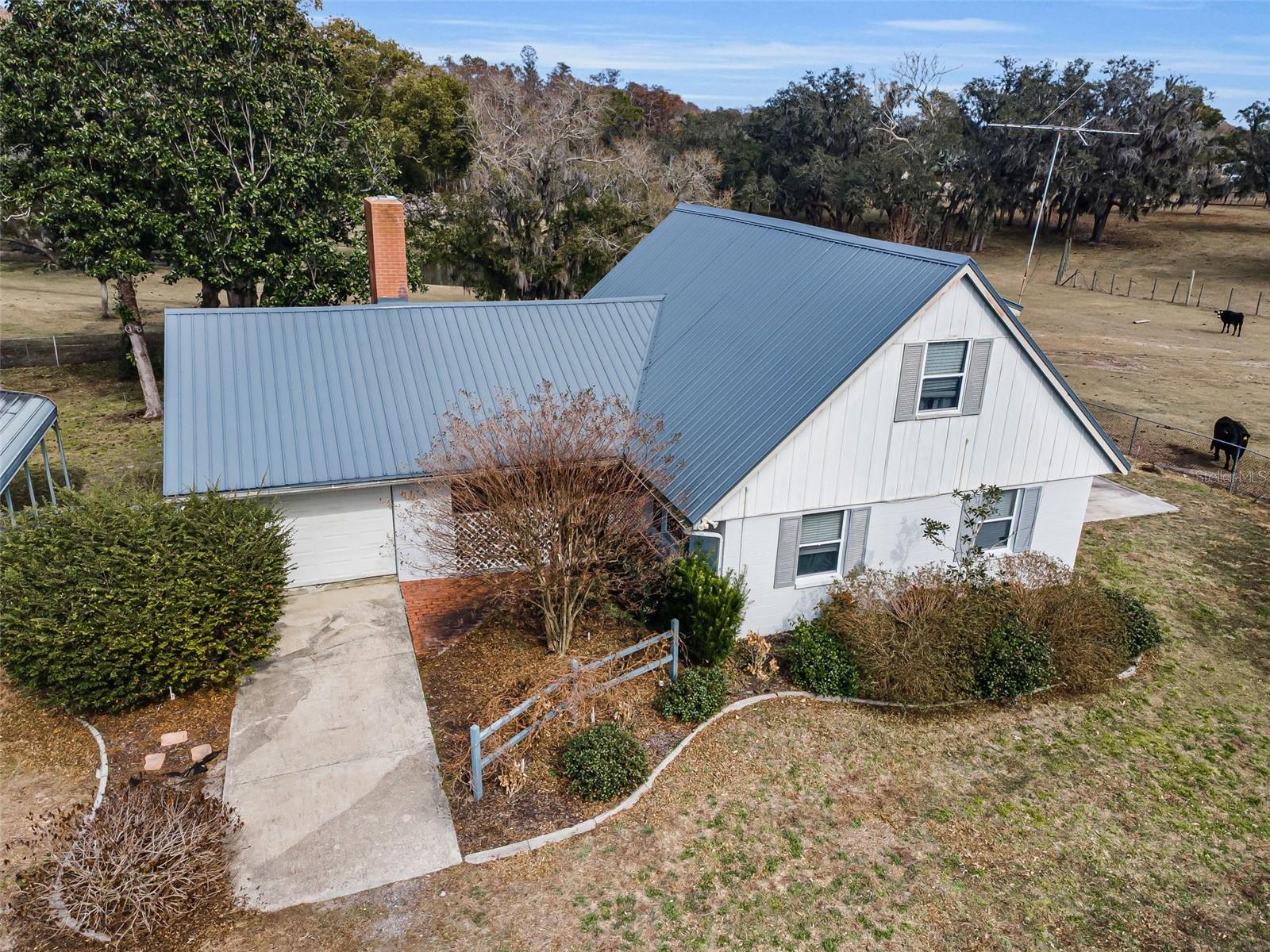 MEETS AND BOUNDS - Residential