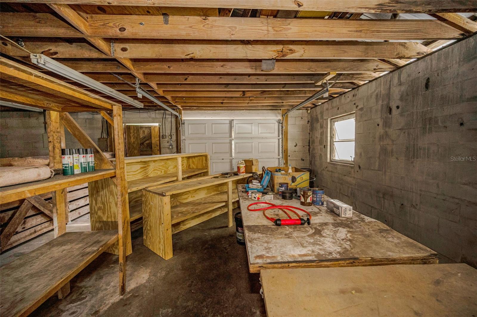 MEETS AND BOUNDS - Residential