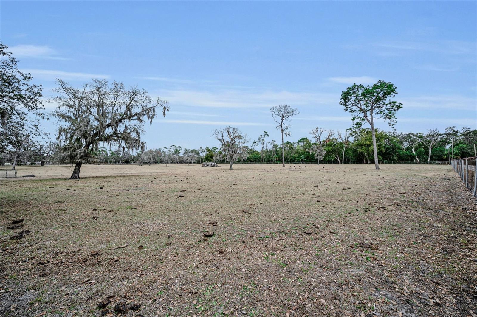 MEETS AND BOUNDS - Residential