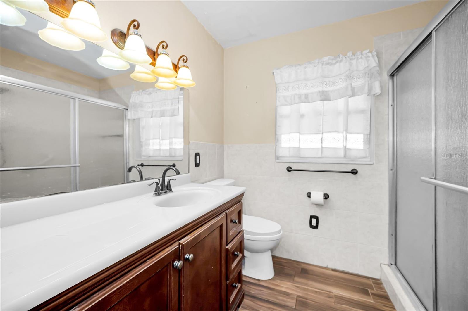 MEETS AND BOUNDS - Residential