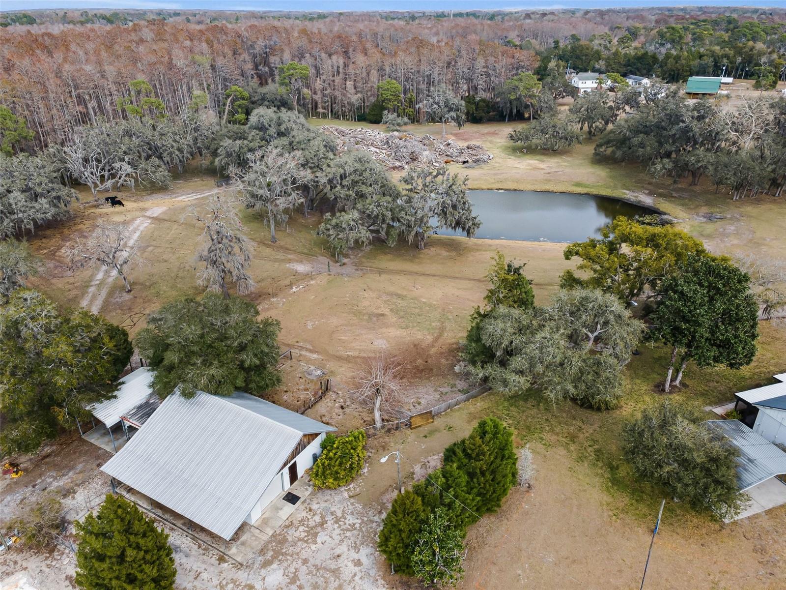 MEETS AND BOUNDS - Residential