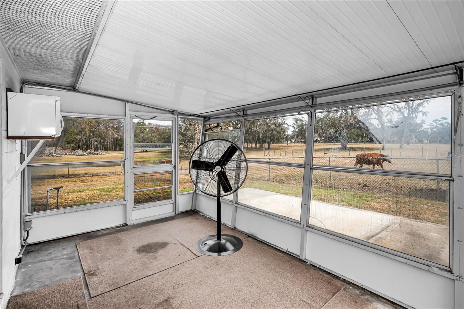 MEETS AND BOUNDS - Residential