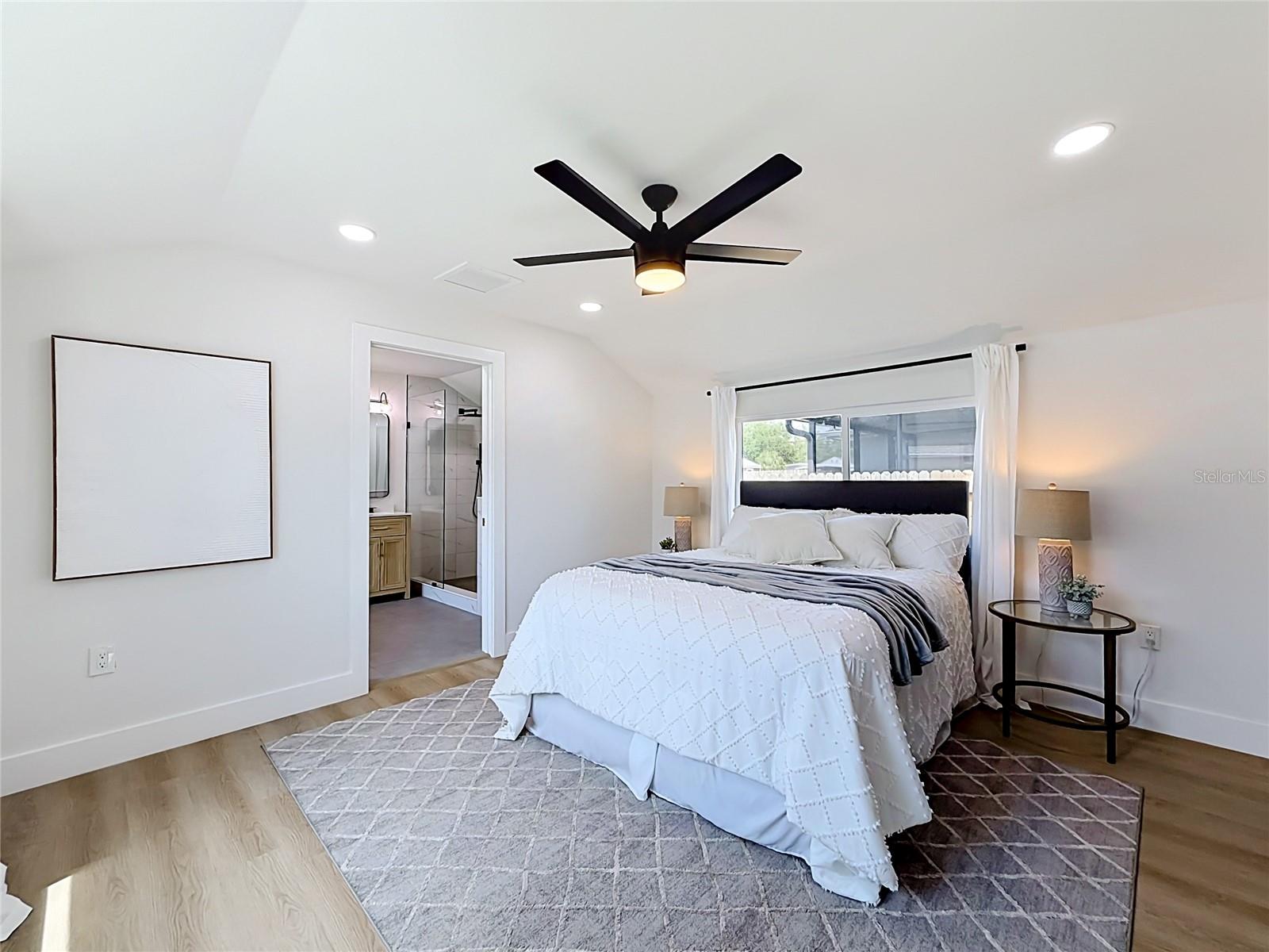 HARVEYS ADD TO OAK RIDGE - Residential