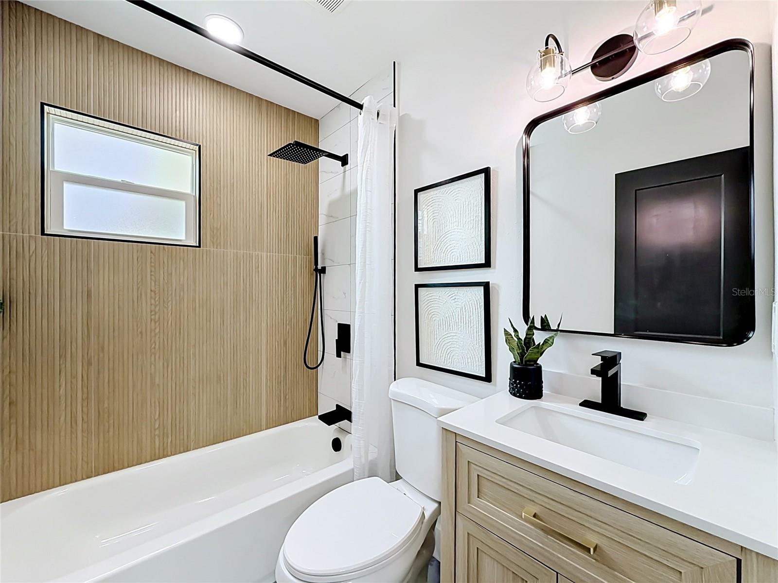 HARVEYS ADD TO OAK RIDGE - Residential