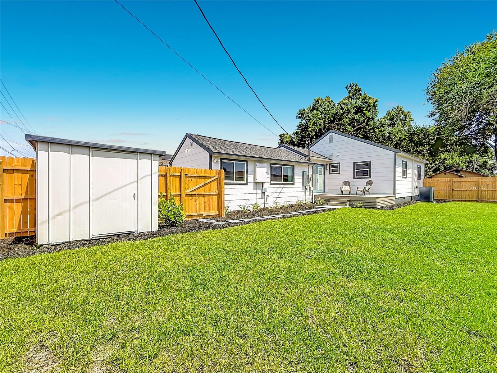HARVEYS ADD TO OAK RIDGE - Residential