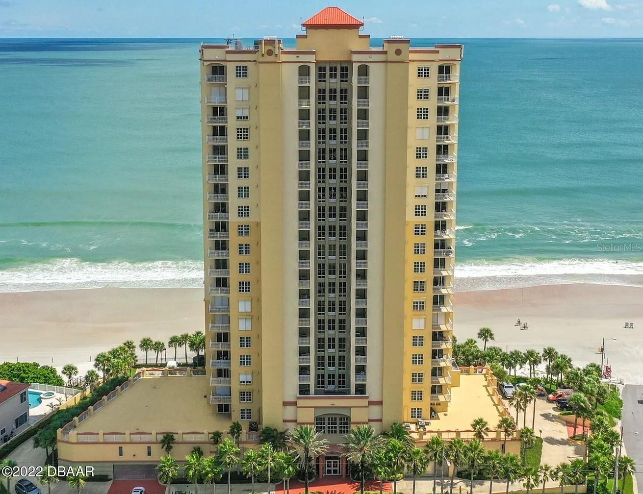 Mediterrean Condo - Residential