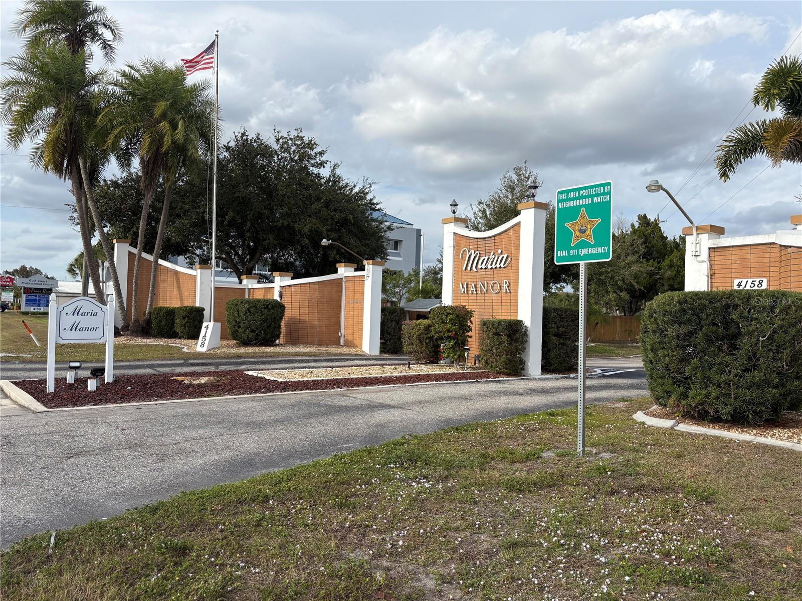 MARIA MANOR - Residential