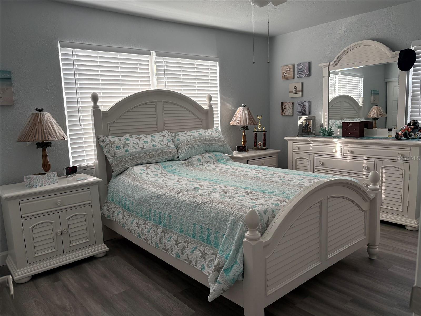 MARIA MANOR - Residential