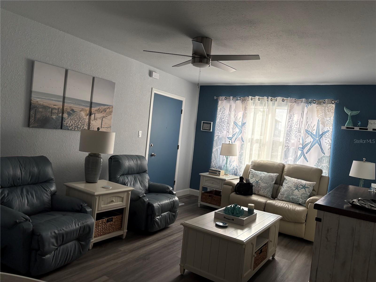 MARIA MANOR - Residential