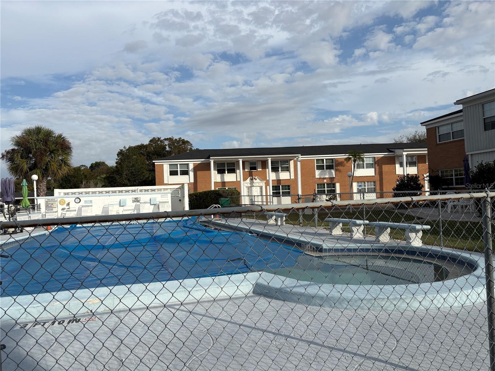 MARIA MANOR - Residential