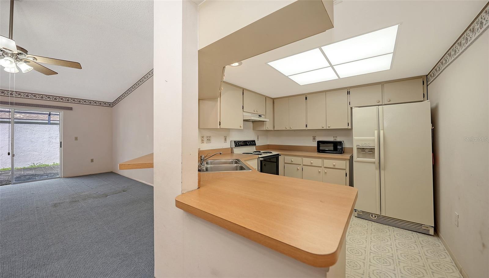 COURTYARD VILLAS - Residential