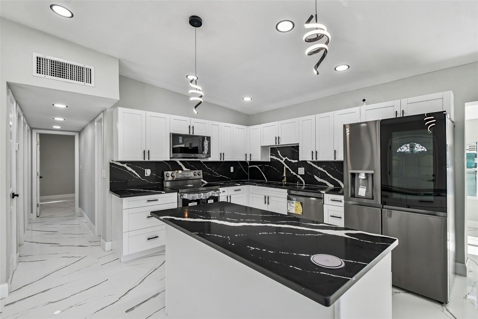 STEPHEN FOSTER HIGHLANDS ADD - Residential