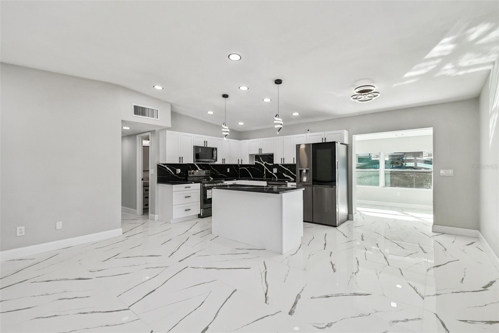 STEPHEN FOSTER HIGHLANDS ADD - Residential