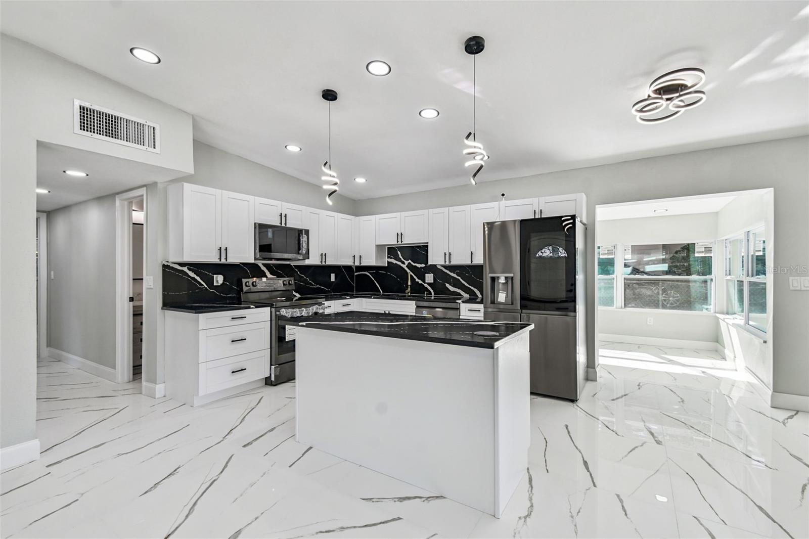 STEPHEN FOSTER HIGHLANDS ADD - Residential