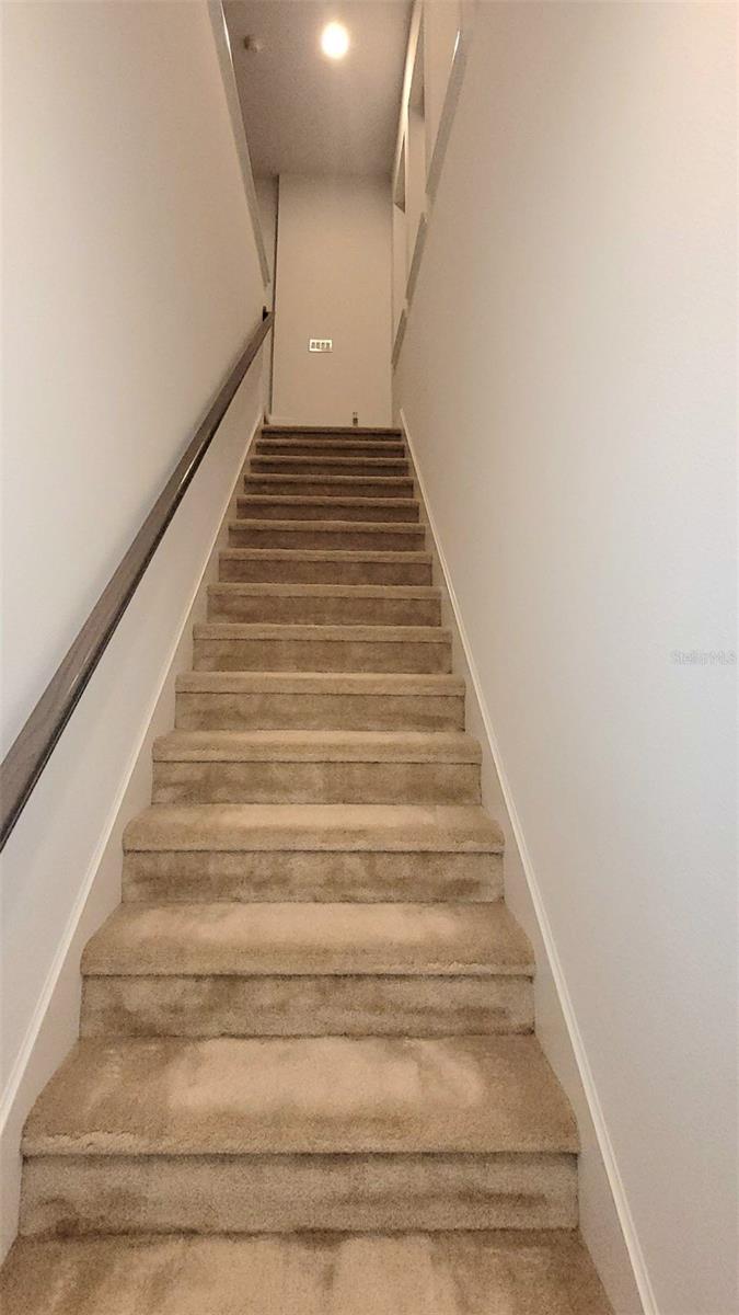 LAUREATE PARK - Residential Lease