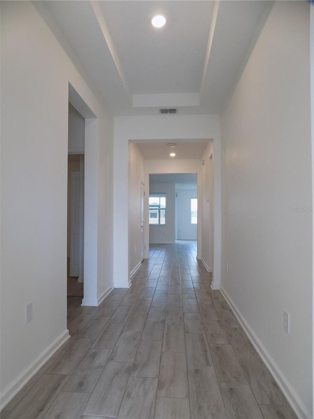 Photo of 1713 Chatsworth Circle, Saint Cloud, FL 34771 (MLS # O6383087)