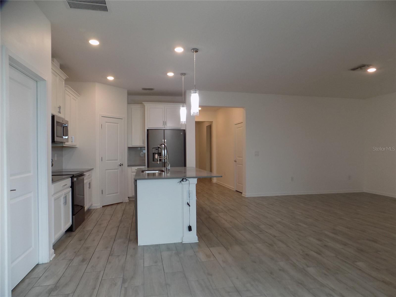 LANCASTER PARK EAST PH 3 & 4 - Residential Lease